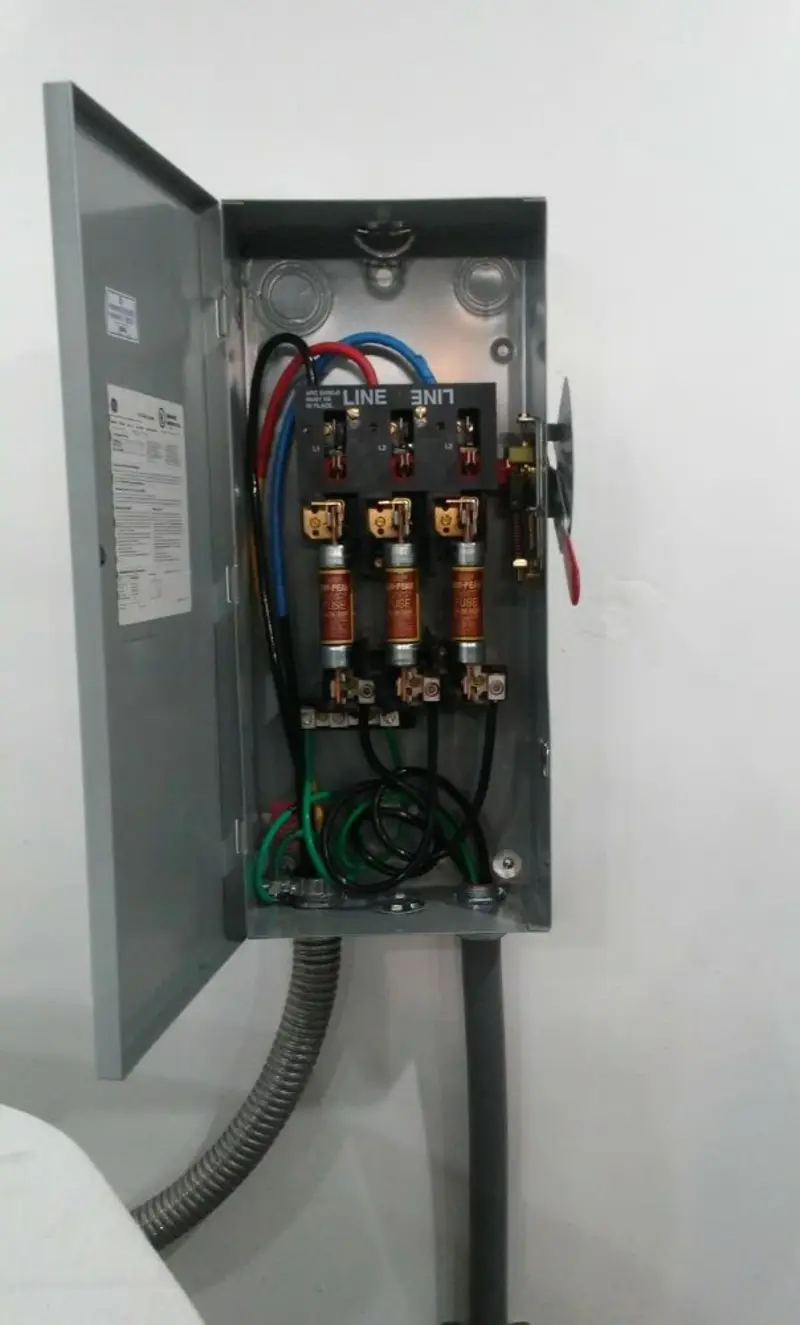 Three-phase disconnect switch installed for Electrical Wiring & Rewiring in California Polytechnic State University